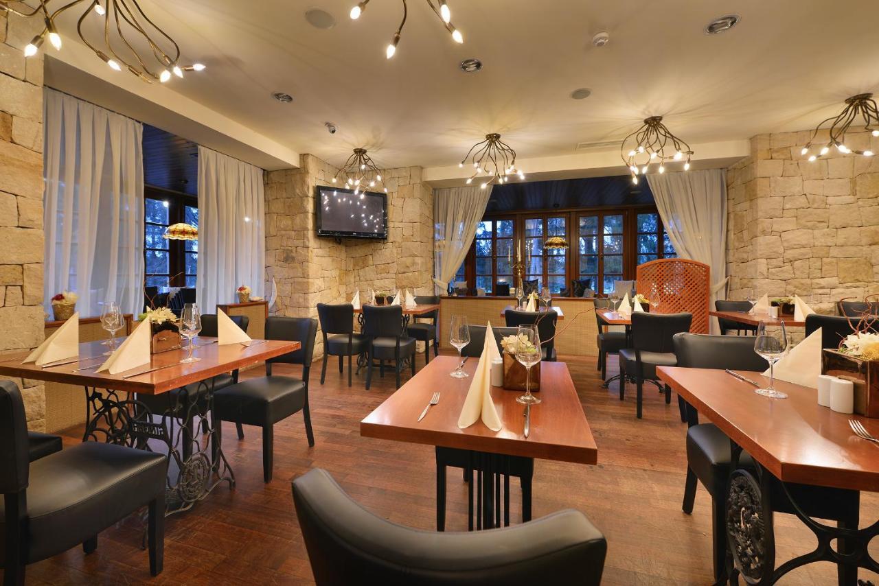 Hotel Morris Relax & Wellness Marianske Lazne Ngoại thất bức ảnh
