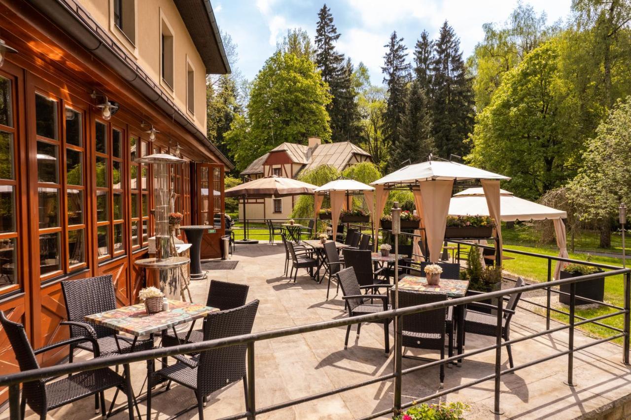 Hotel Morris Relax & Wellness Marianske Lazne Ngoại thất bức ảnh