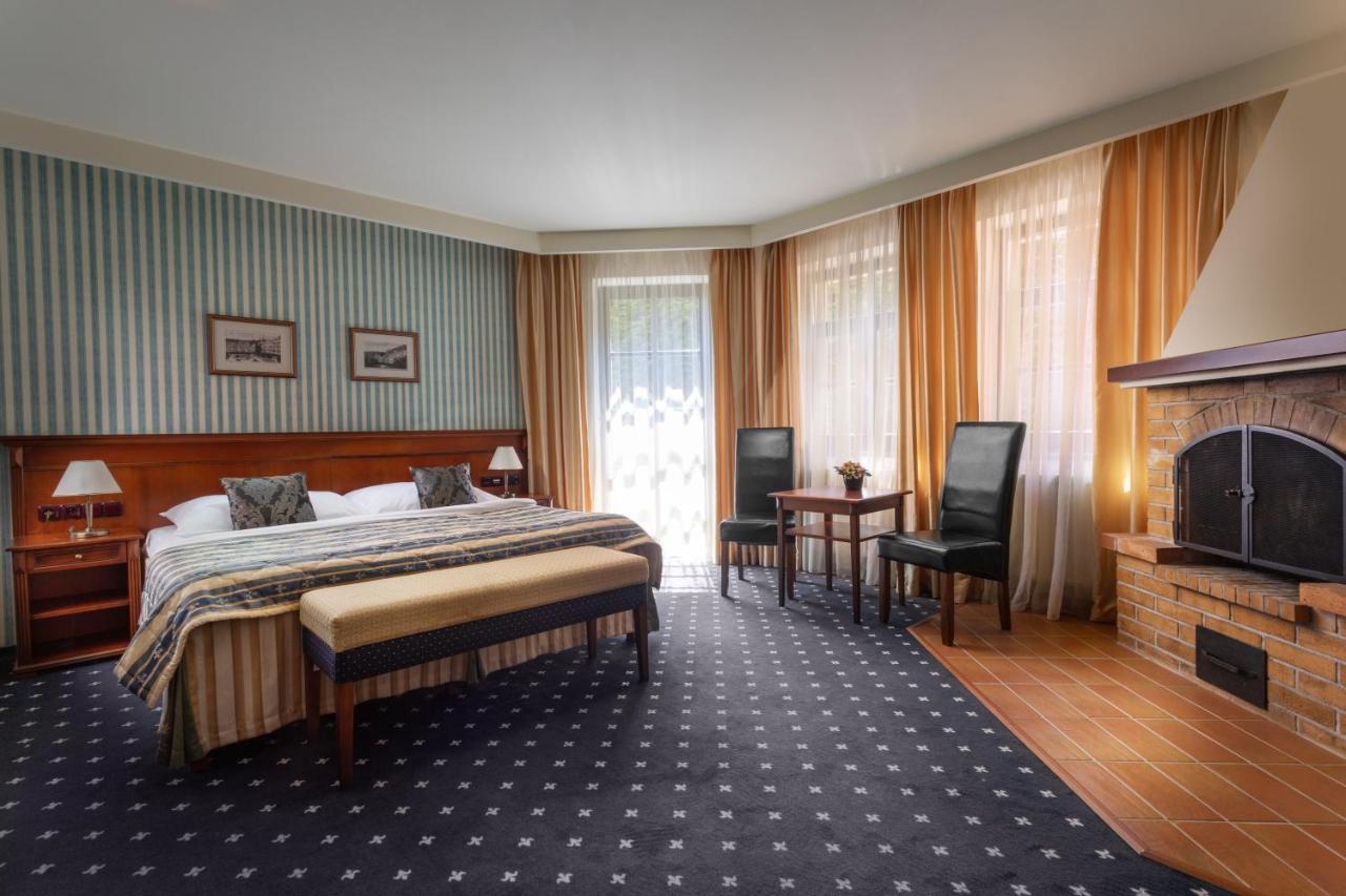 Hotel Morris Relax & Wellness Marianske Lazne Ngoại thất bức ảnh